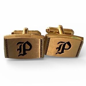 Hickok made in USA Gold tone Cufflinks with initial P in Black